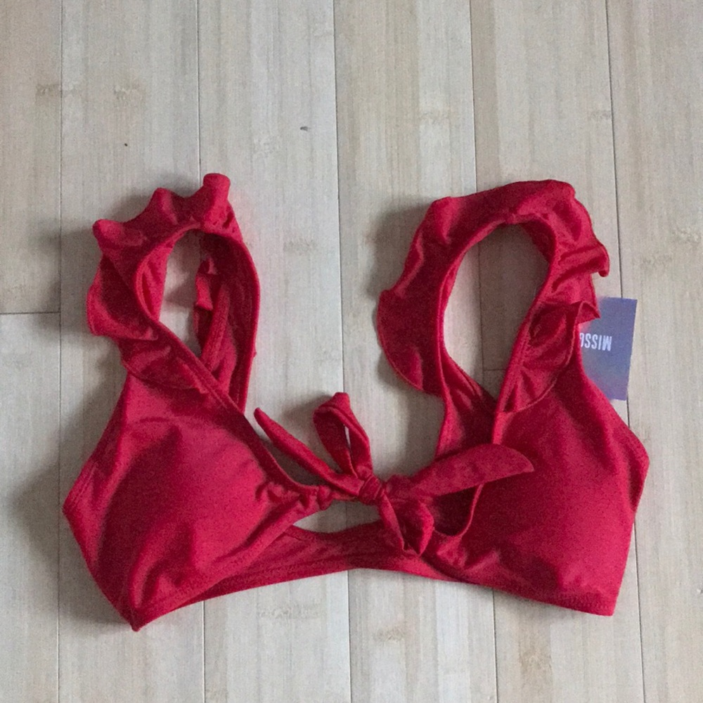 Misguided Frill Shoulder Tie Front Bikini Top - Picture 3 of 3